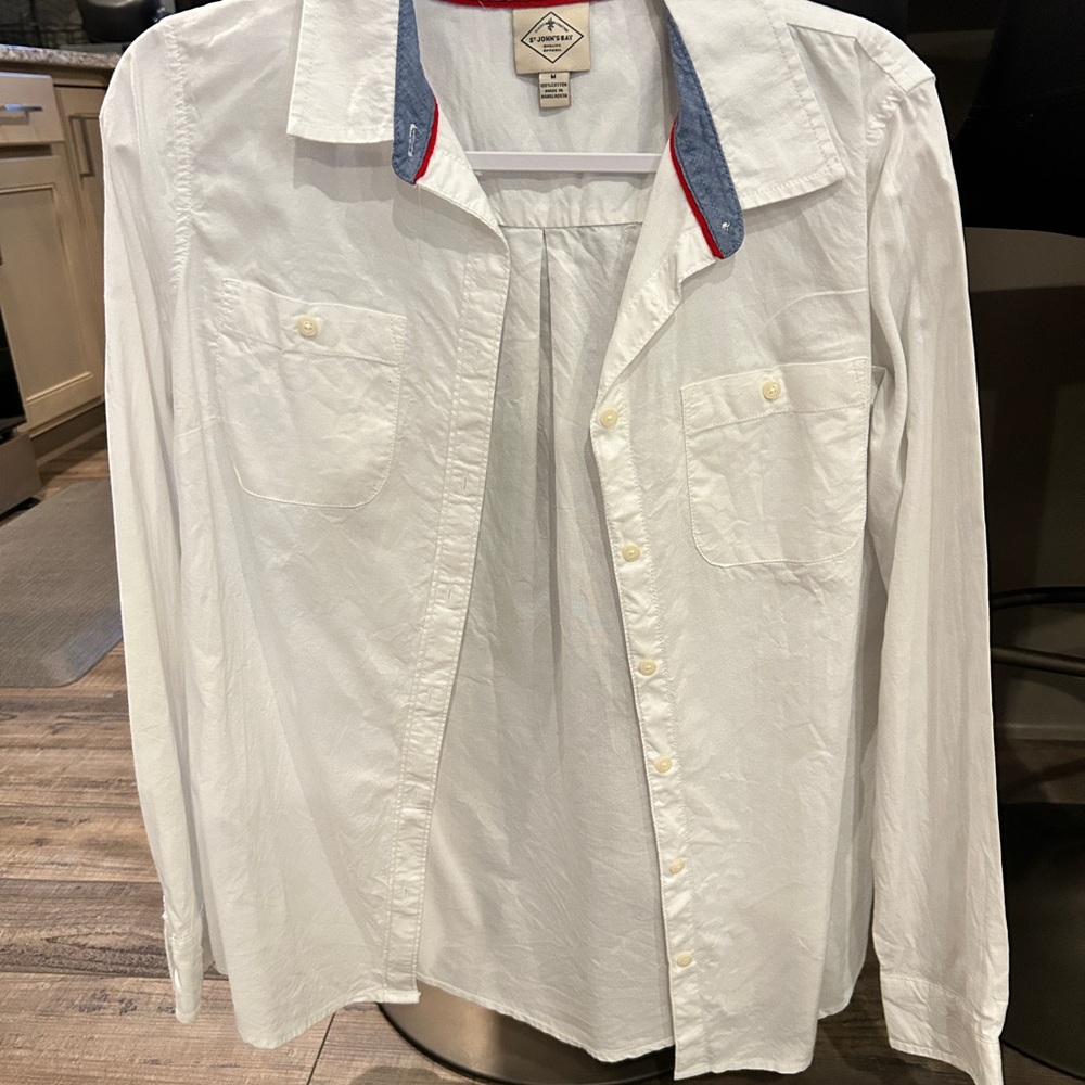 St. John's Bay White Button-Up Shirt